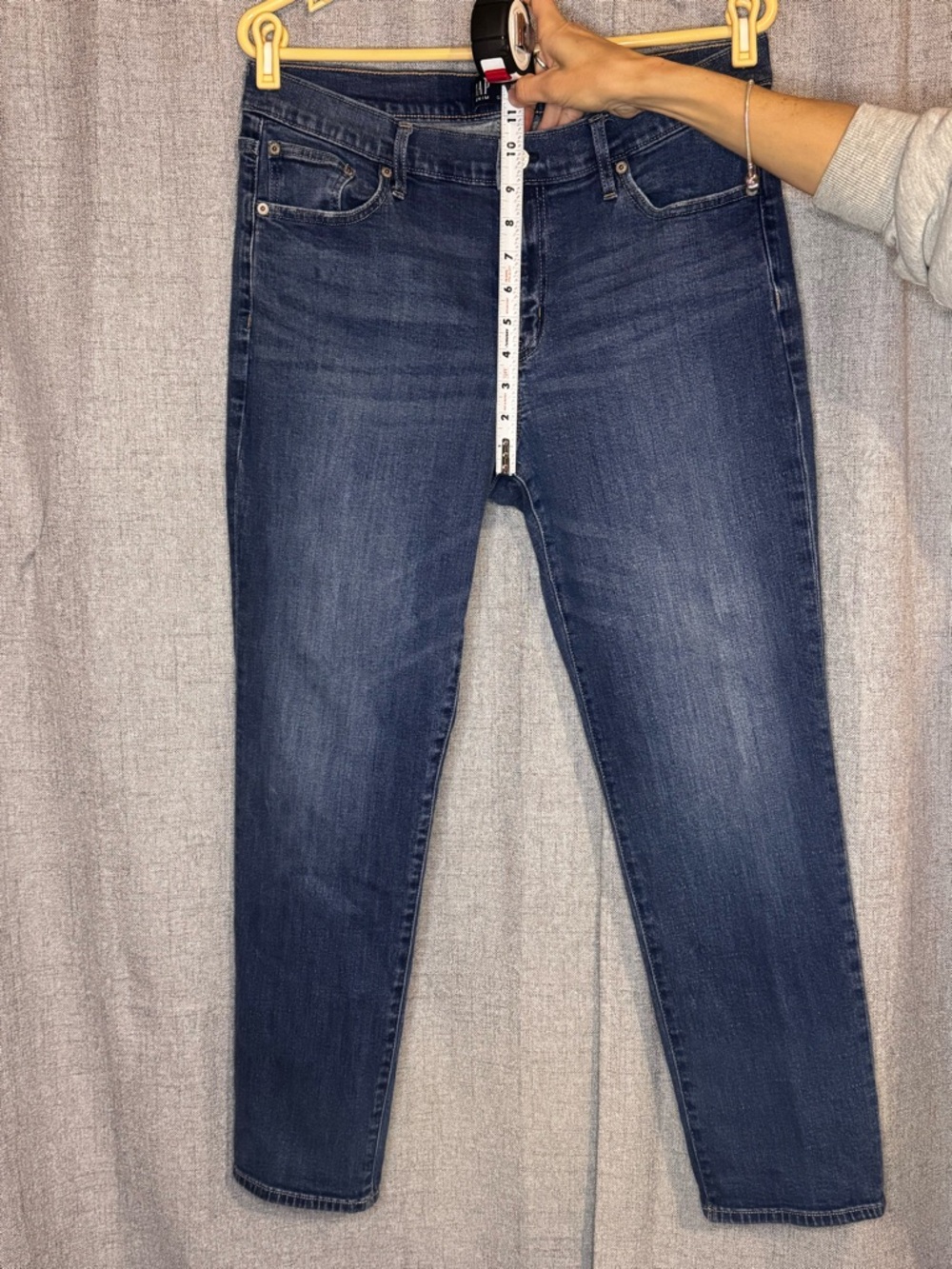 GAP Girlfriend Jeans 12/31 Straight Relaxed Fit Mid Rise Blue Denim Stretch - Picture 5 of 8